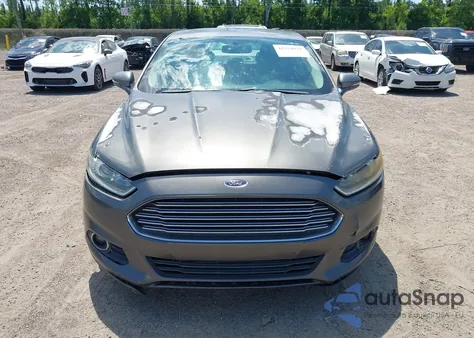2013 Ford Fusion Se z USA, uszkodzony, nr VIN 3FA6P0HR9DR229961